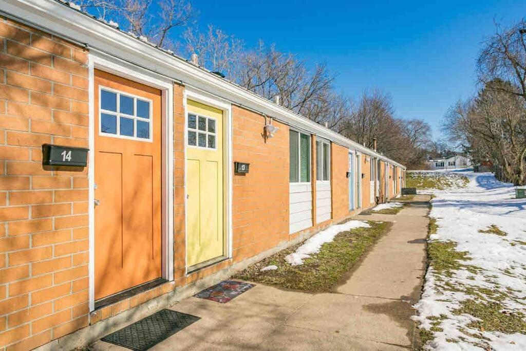 Studio W/ King Bed Near Dwtn Rochester Exterior photo